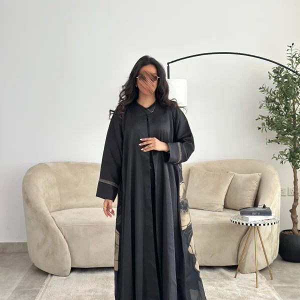 Abaya 82